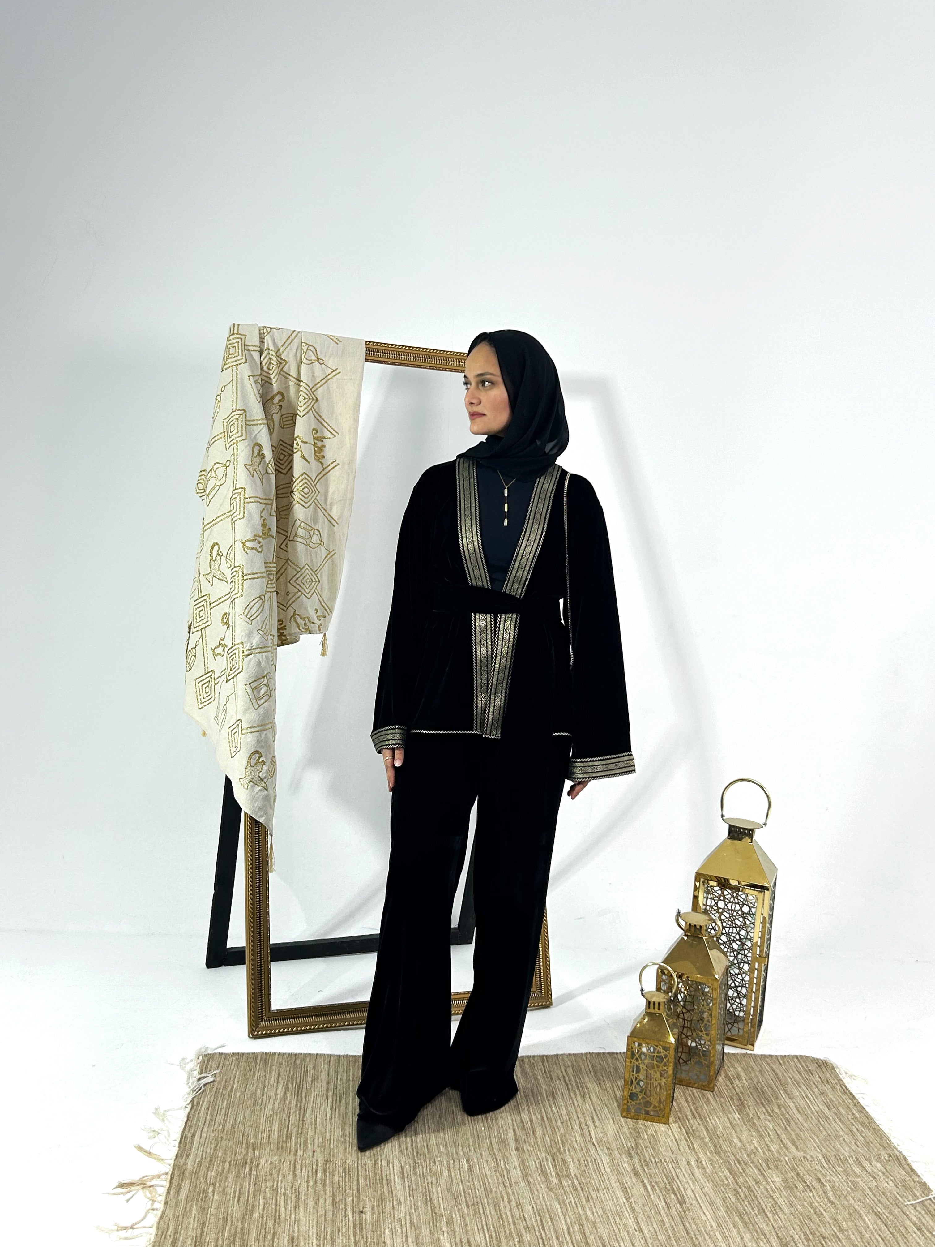 The Noir Velvet Kimono Set – Wasl